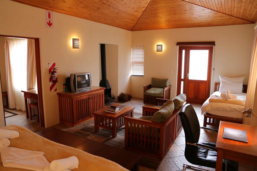 Roessmund Lodge Swakopmund Exterior photo