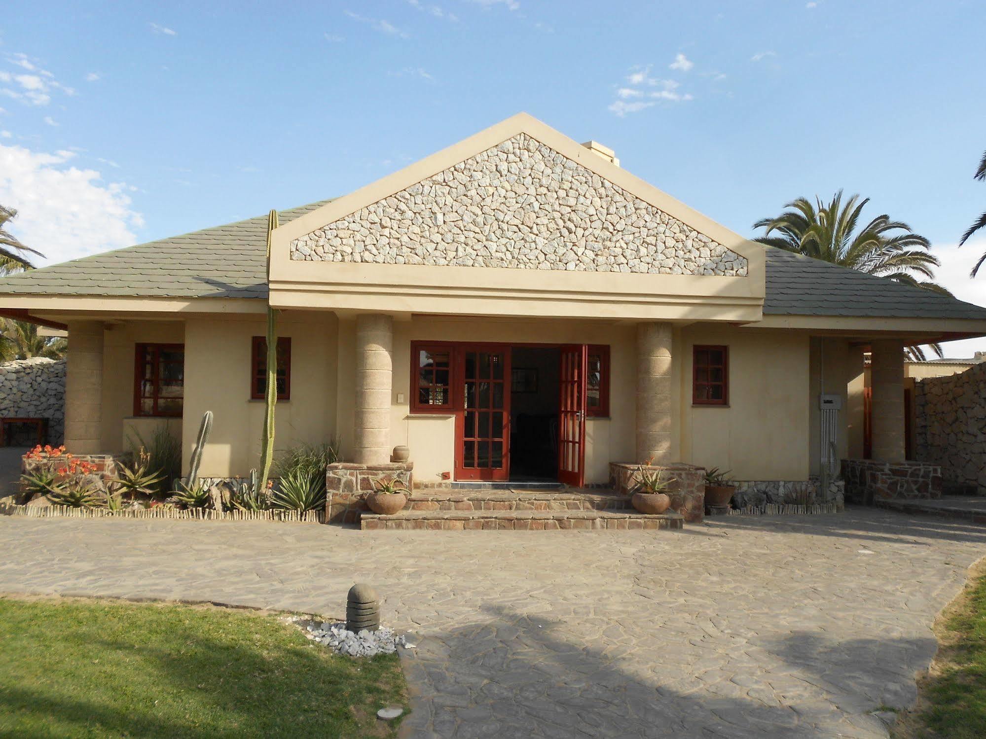 Roessmund Lodge Swakopmund Exterior photo